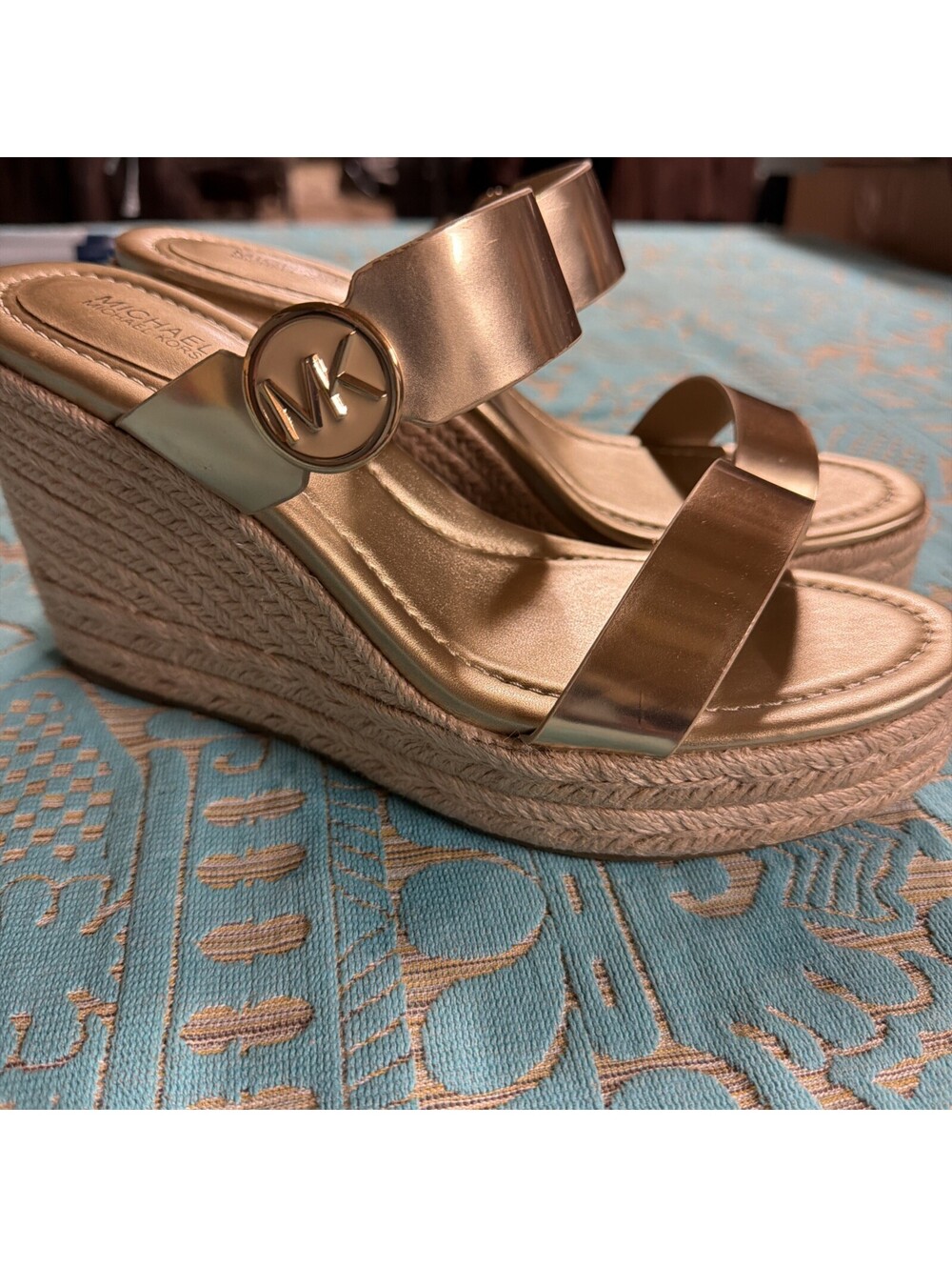 Michael Kors Lucinda Gold Wedge Espadrille Sandals With Box – Size 9